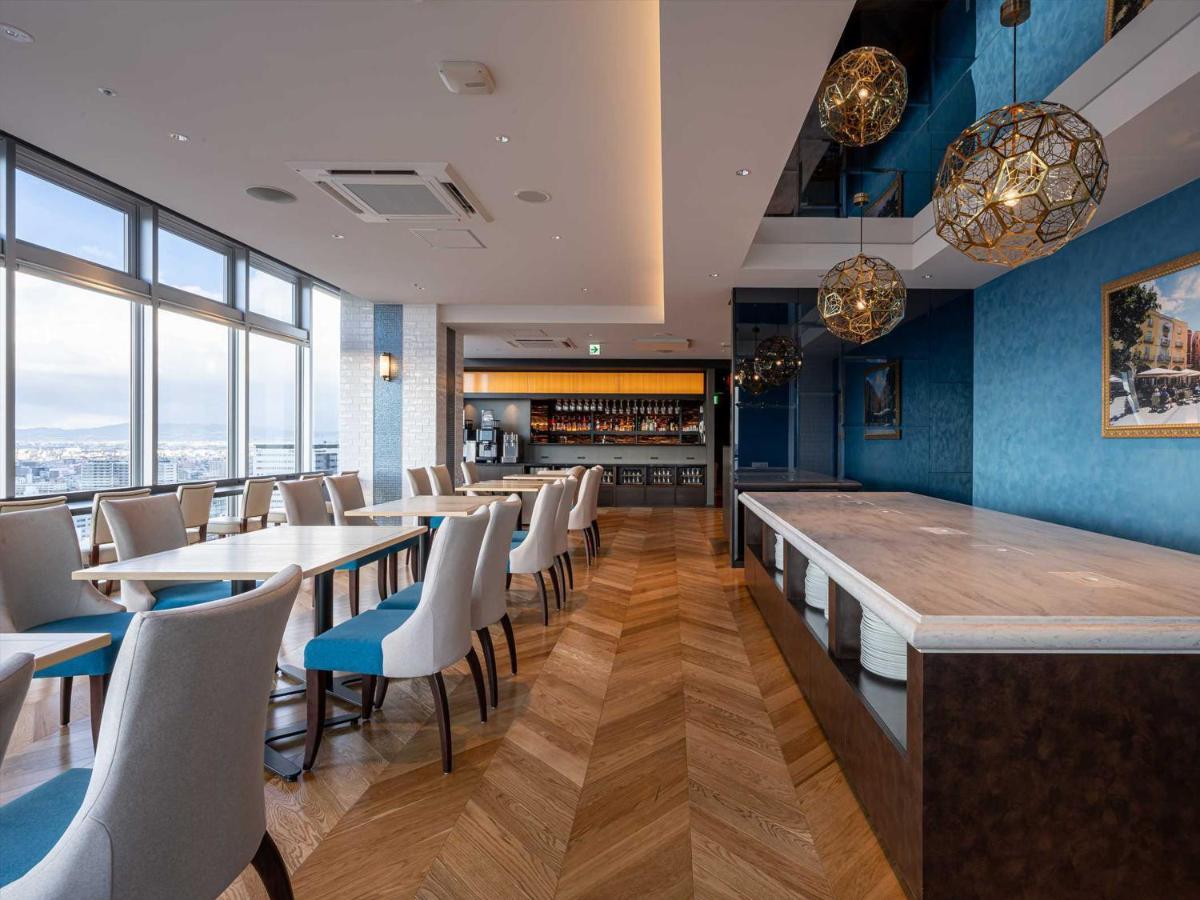 Hotel Wbf Shin-Osaka Skytower Bagian luar foto